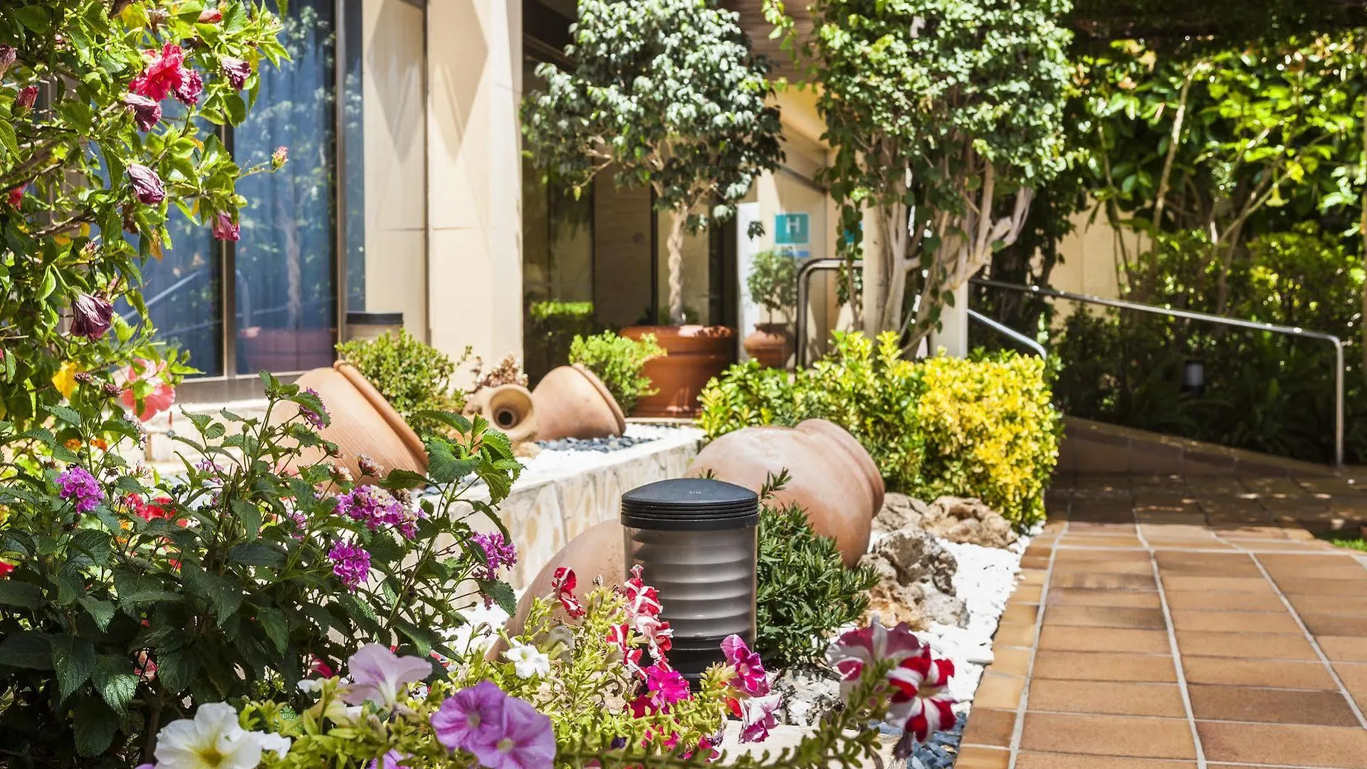 Globales Pionero Hotel Santa Ponsa
